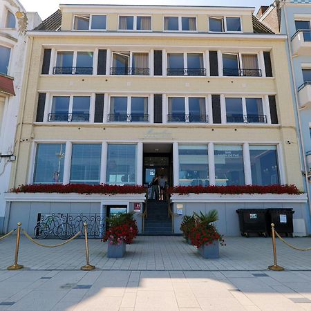 Hotel Merveilleux Cote Mer Dunkirk Exteriör bild