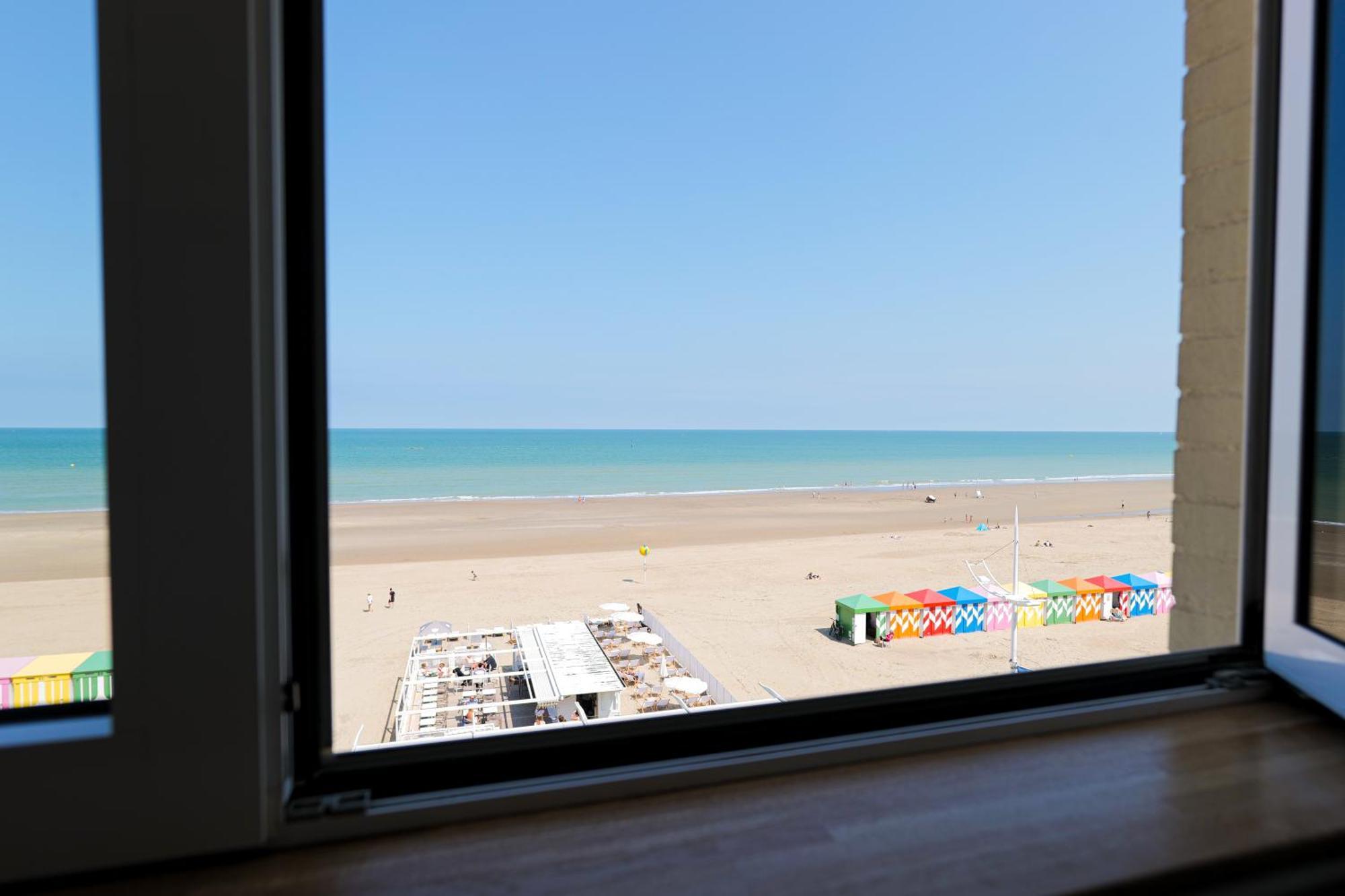 Hotel Merveilleux Cote Mer Dunkirk Exteriör bild