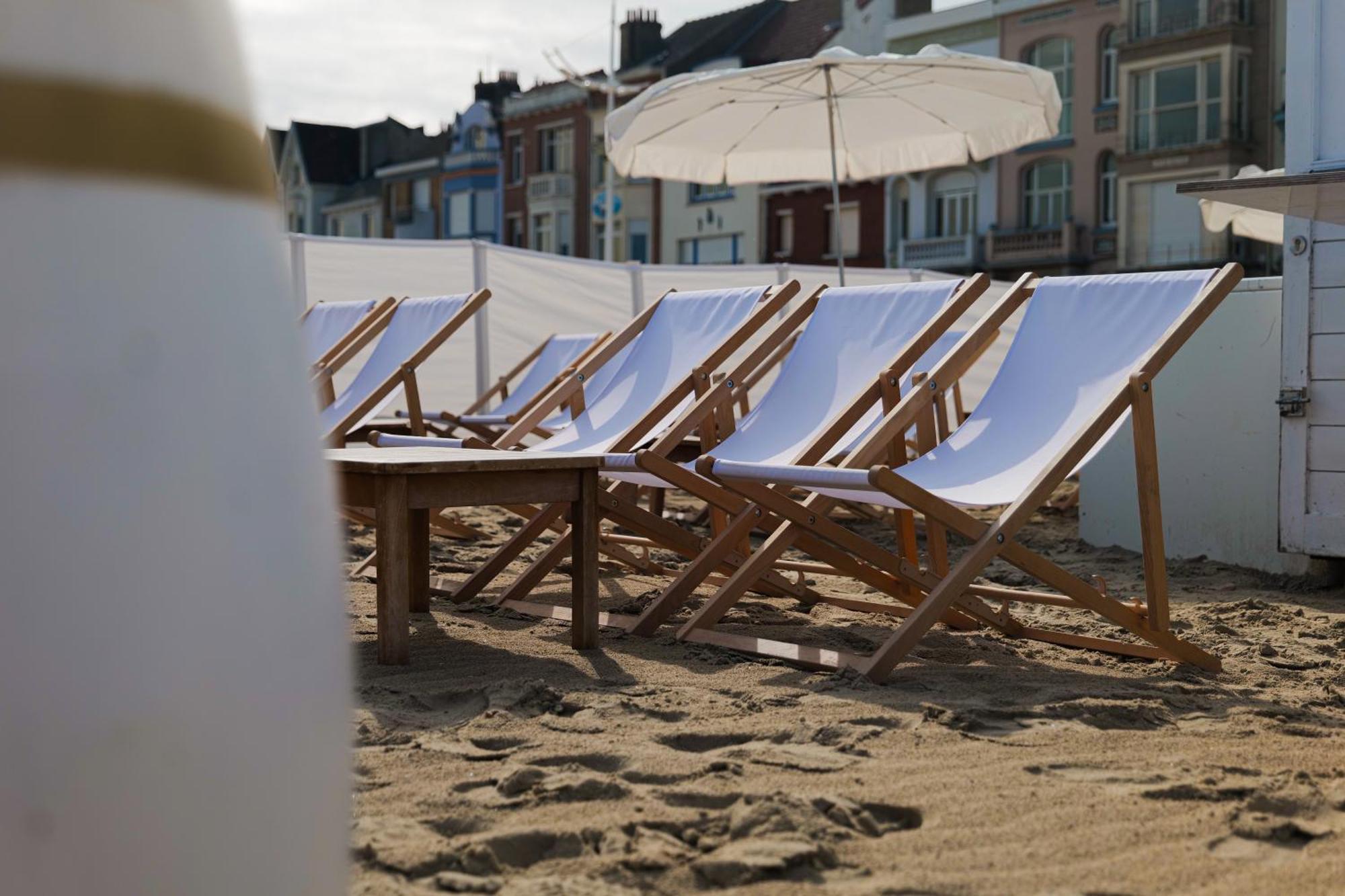 Hotel Merveilleux Cote Mer Dunkirk Exteriör bild
