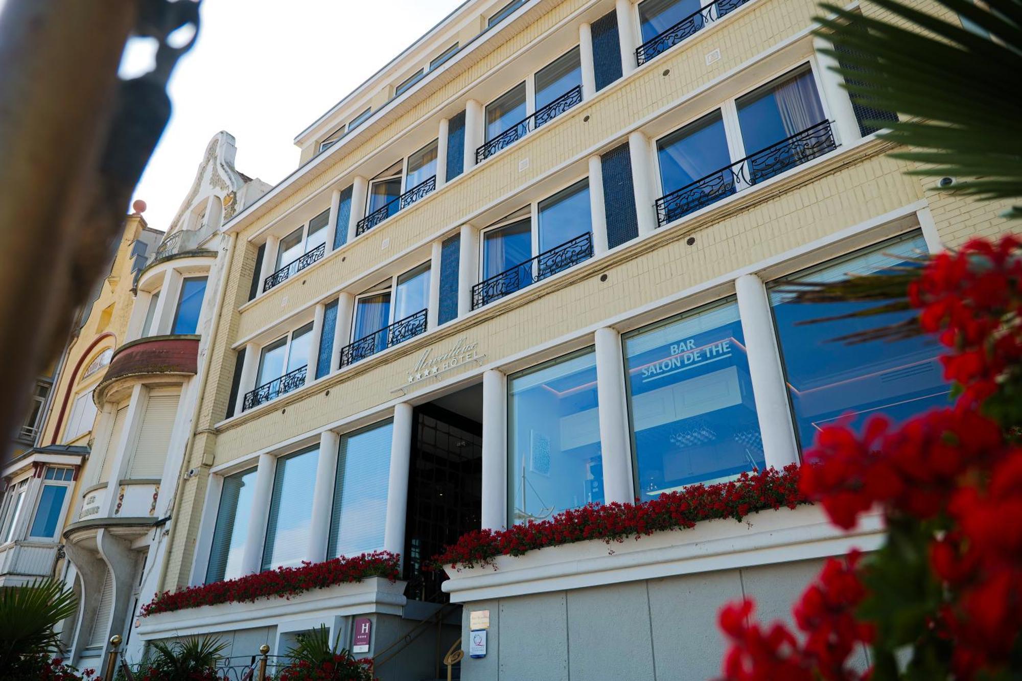 Hotel Merveilleux Cote Mer Dunkirk Exteriör bild
