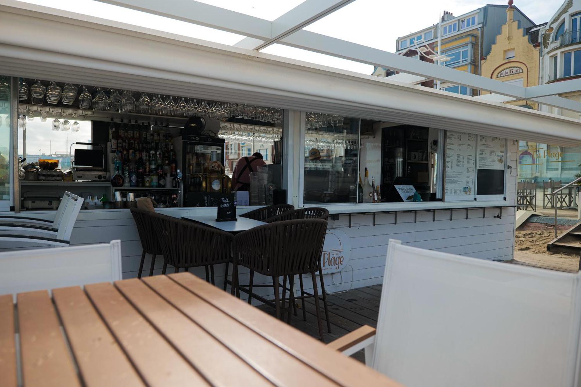 Hotel Merveilleux Cote Mer Dunkirk Exteriör bild